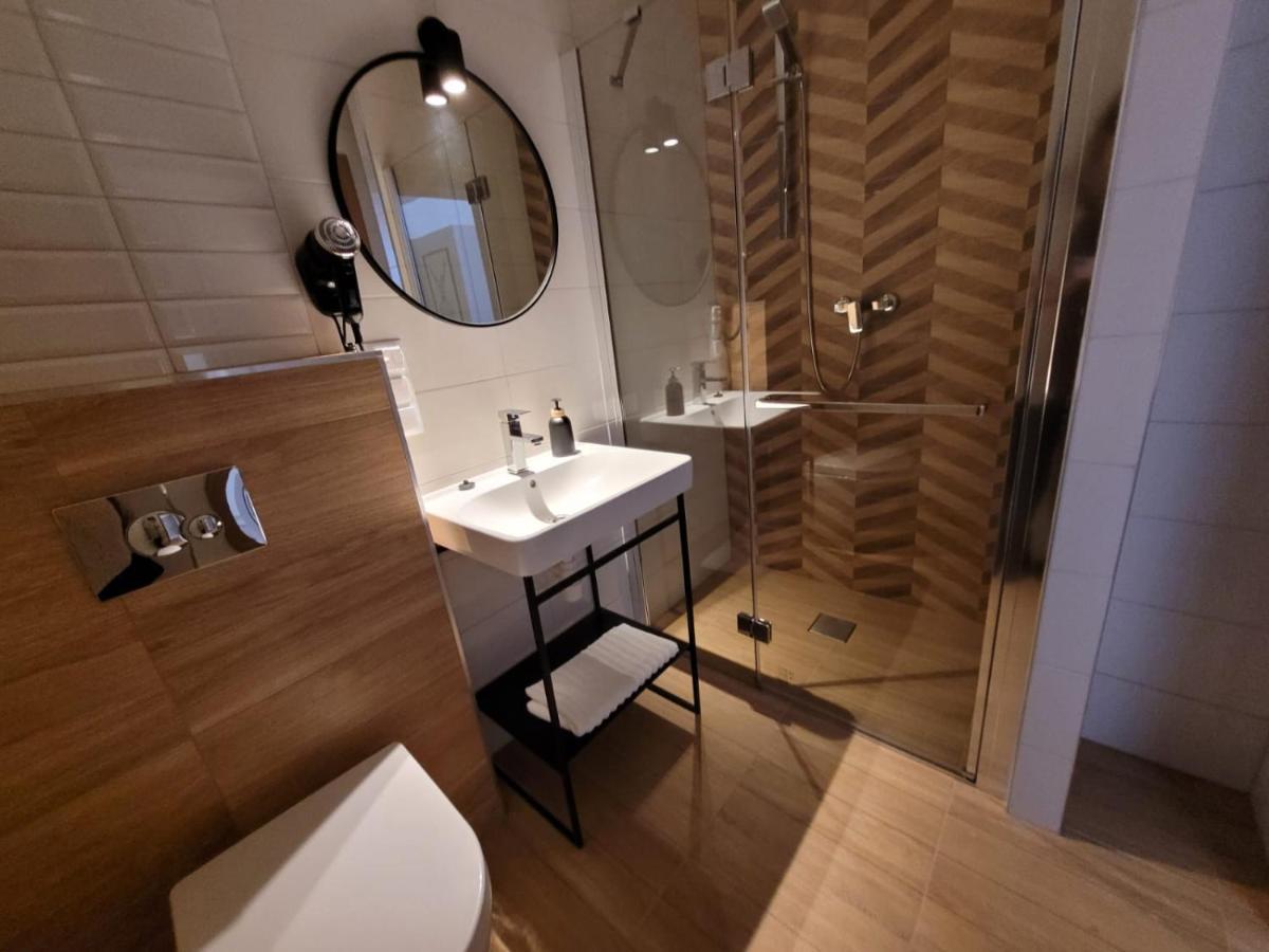 Bed and Breakfast Good Sleep Kolonowskie Экстерьер фото